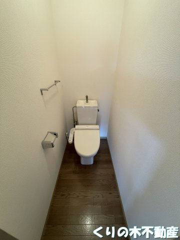 トイレ　清潔感のあるトイレです