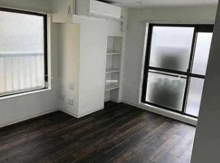 居室・リビング　内観1