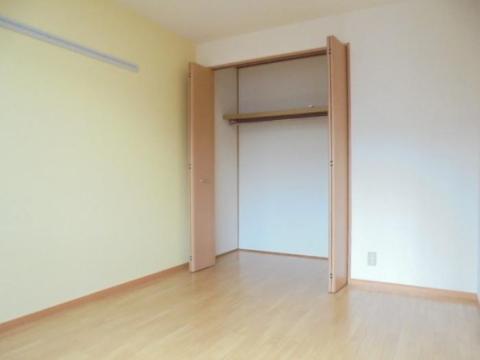 居室・リビング　寝室