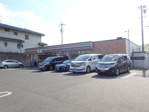 コンビニ　セブンイレブン名古屋上社５丁目店（コンビニ）まで419m