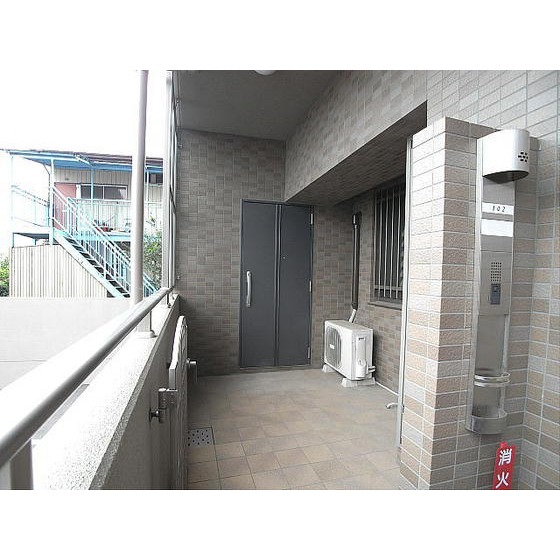 玄関　玄関ポーチ