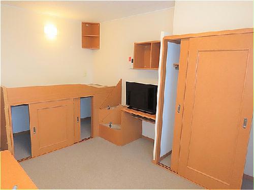 収納　クローゼット、ベッド下収納あり