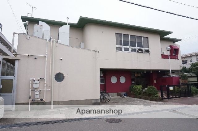 幼稚園・保育園　金沢泉丘こども園（幼稚園・保育園）まで260m