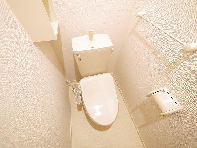 トイレ　シンプルで使いやすいトイレです