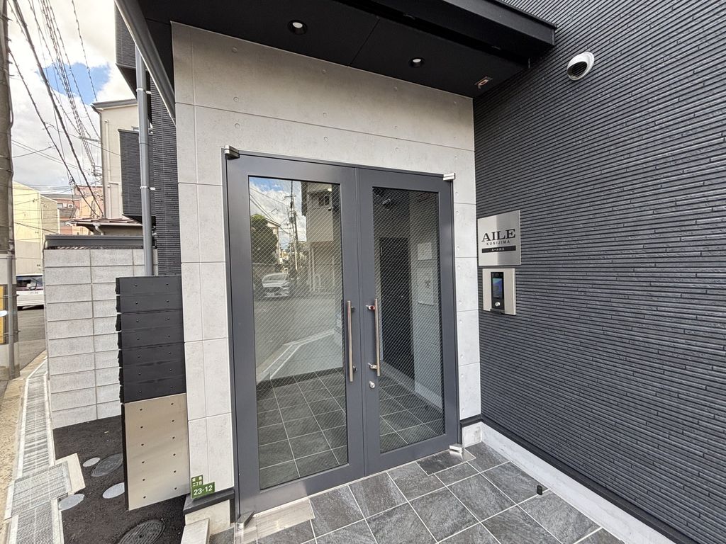 エントランス　エントランス