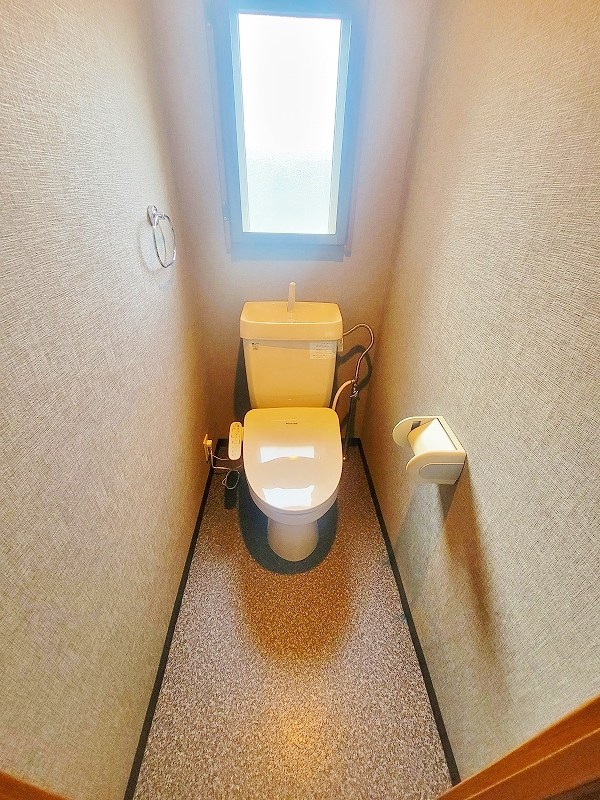 トイレ　★温水洗浄便座トイレ★