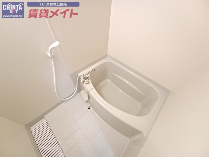 バス・シャワールーム　同物件別室反転タイプ画像