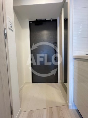 玄関　S-RESIDENCE堺筋本町Uno　玄関