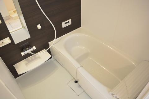 バス・シャワールーム　バス