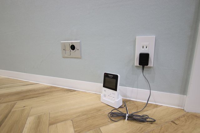 セキュリティ　持ち運び式ＴＶインターホン