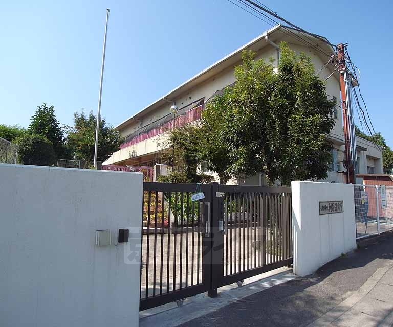 幼稚園・保育園　神足保育所（幼稚園・保育園）まで300m