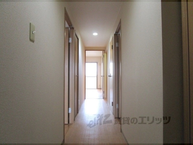 その他部屋・スペース　廊下