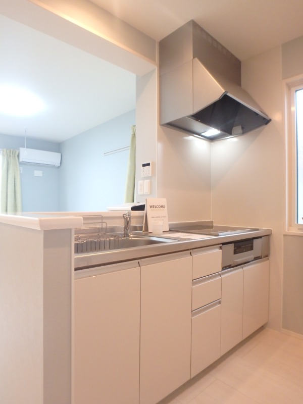 キッチン　図面と現状に相違がある場合には現状を優先