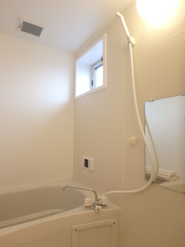 バス・シャワールーム　図面と現状に相違がある場合には現状を優先