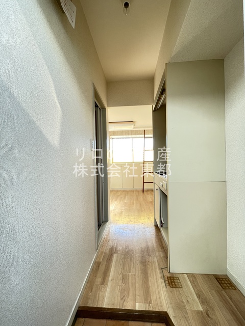 玄関　玄関から見たお部屋です♪