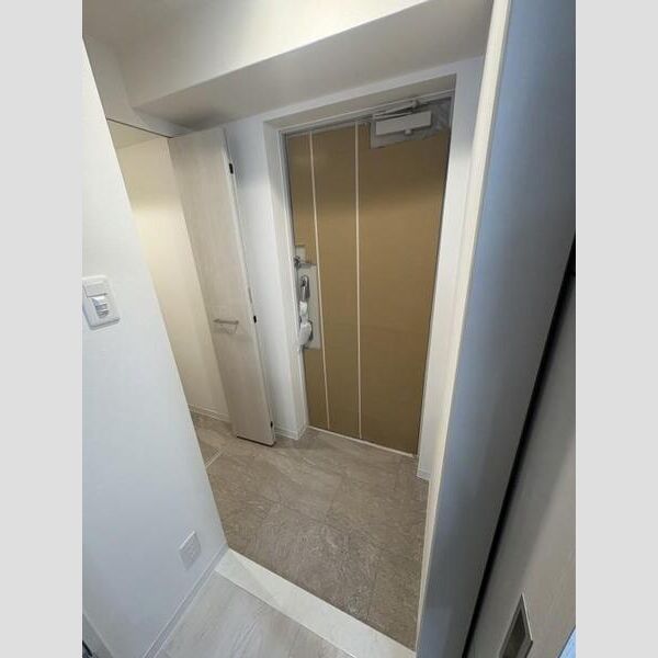 玄関　明るい玄関です