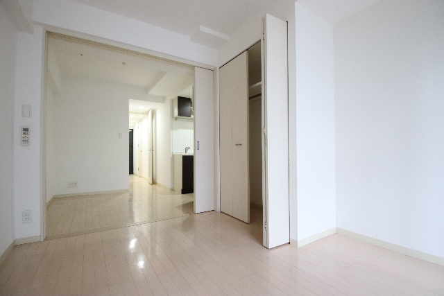 居室・リビング　※別室の参考写真の為、現況優先です。