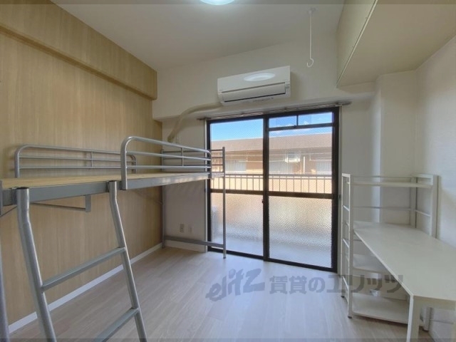 居室・リビング　洋室