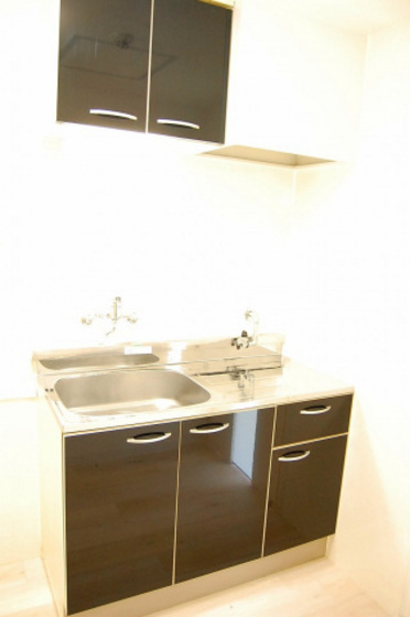 キッチン　※別部屋の写真です