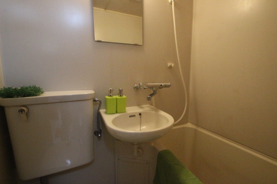 洗面設備　※別部屋の写真です