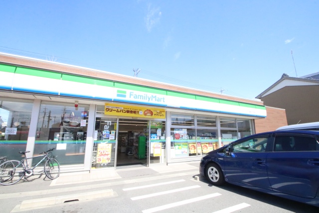 コンビニ　ファミリーマート　横井一丁目店（コンビニ）まで487m