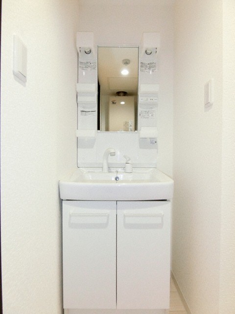 洗面設備　シャンプードレッサーあります♪