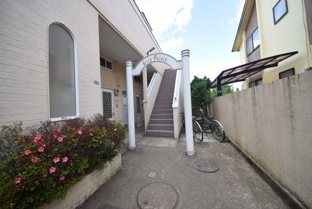 エントランス　建物入口