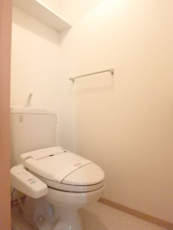 トイレ　図面と現状に相違がある場合には現状を優先