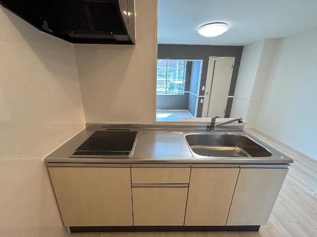 キッチン　キッチン（イメージ）