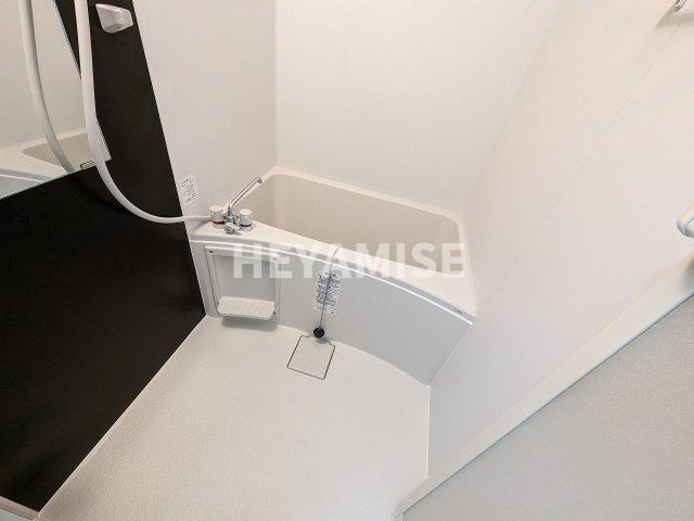 バス・シャワールーム　※室内画像は別号室のもの