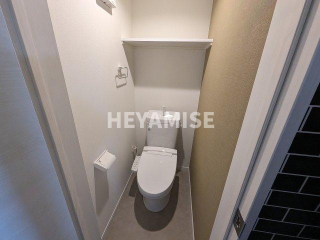 トイレ　※室内画像は別号室のもの