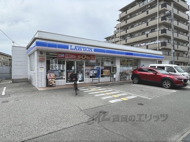 コンビニ　ローソン伊丹池尻店（コンビニ）まで700m