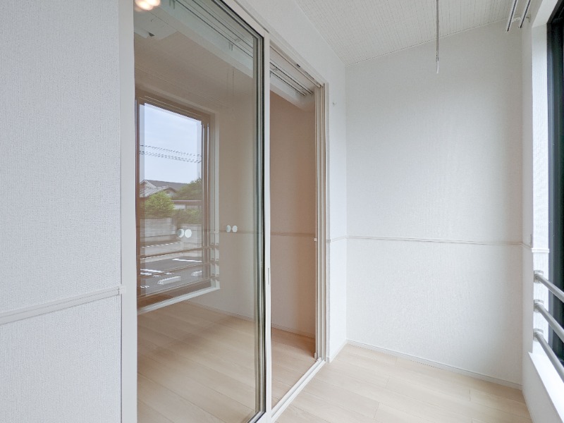 バルコニー　図面と現状に相違がある場合には現状を優先