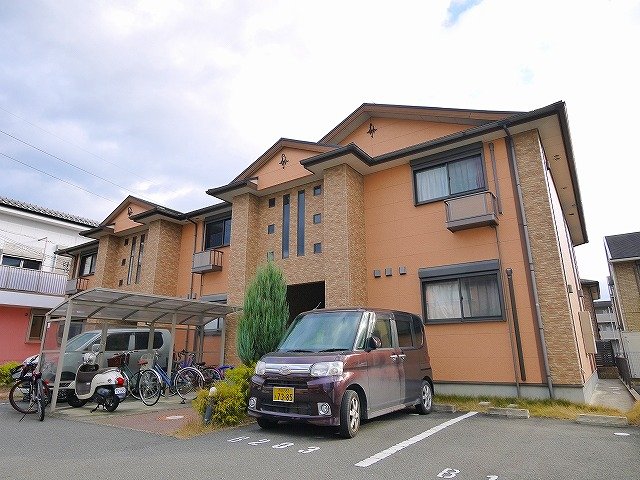 建物外観　きれいな外観です