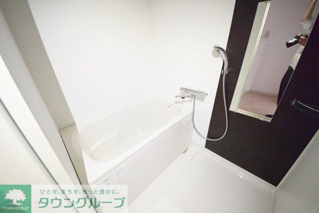 バス・シャワールーム　※別部屋参考写真