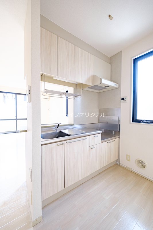 キッチン　２口コンロシステムキッチンへ交換予定☆