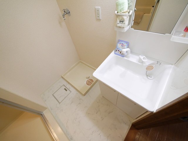 洗面設備　広い洗面スペース