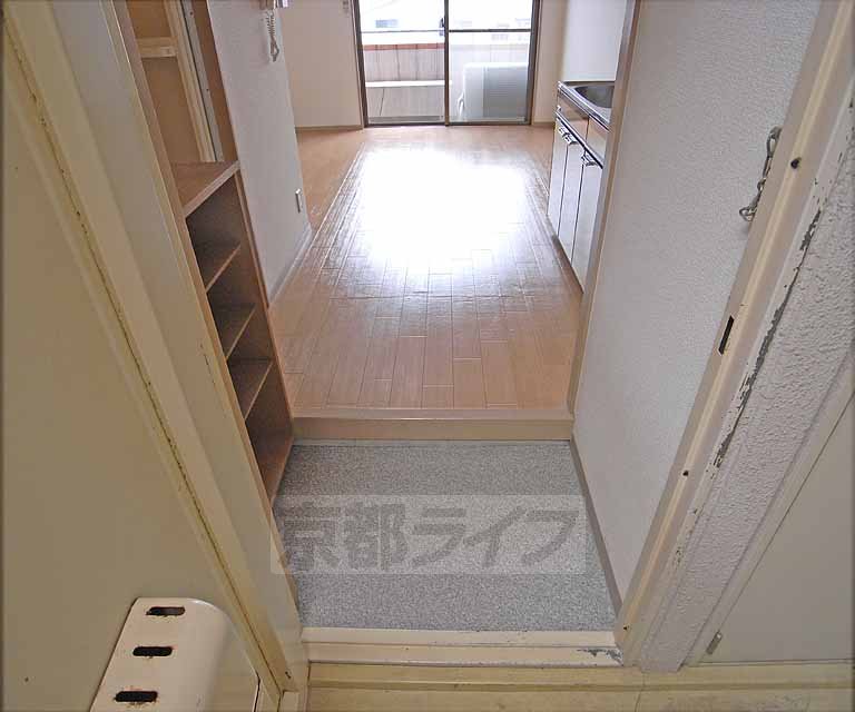 玄関　玄関です。