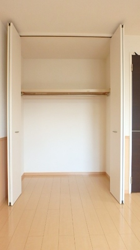 収納　図面と現状に相違がある場合には現状を優先