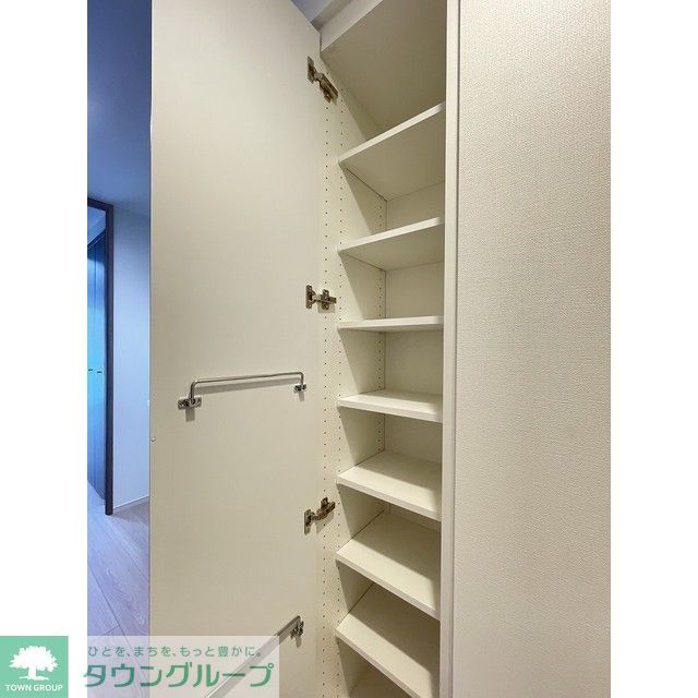 収納　シューズボックス