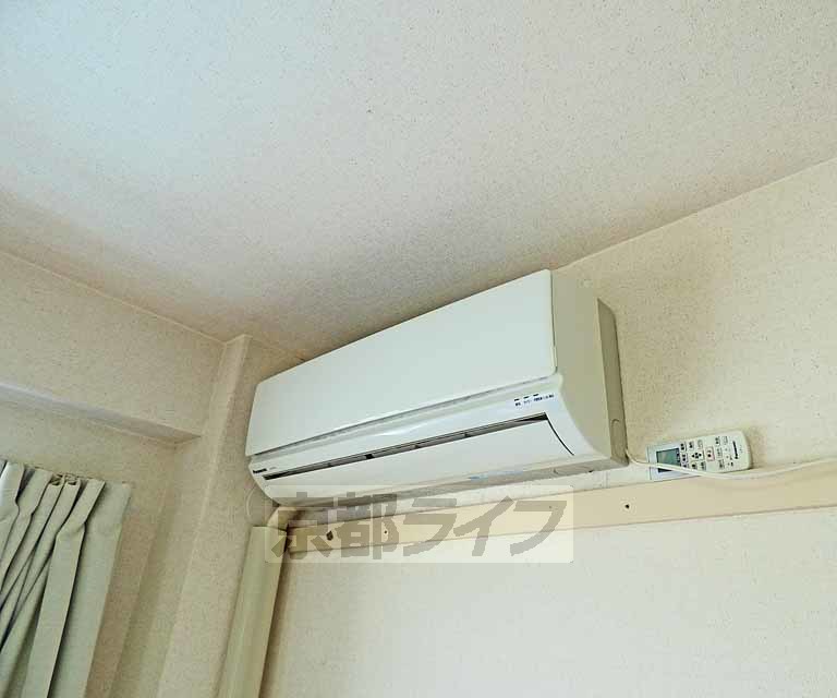 その他設備　エアコン有ります。