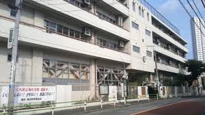 小学校　港区立白金小学校（小学校）まで536m