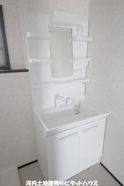 洗面設備　洗髪洗面化粧台