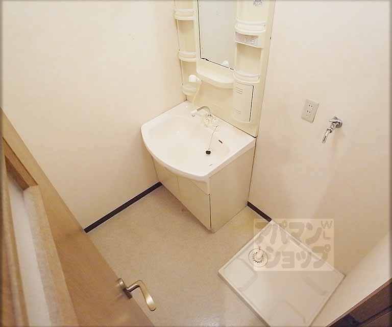 洗面設備　洗面所です。