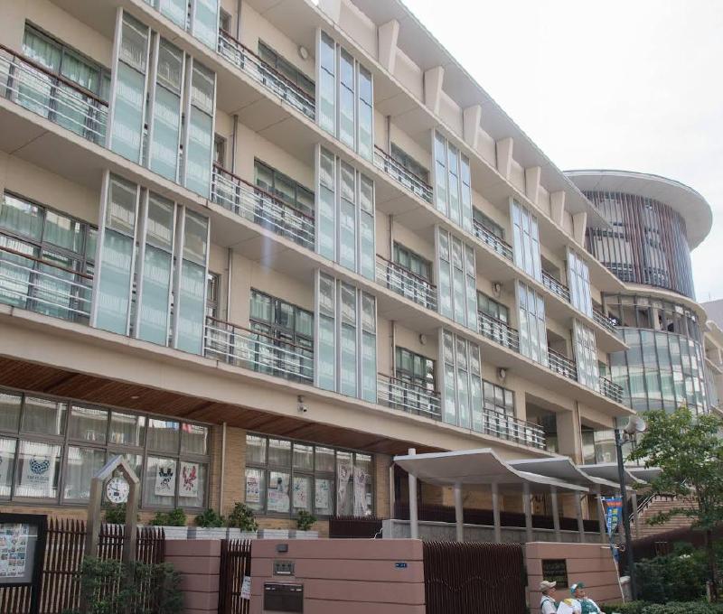 小学校　中央区立豊海小学校（小学校）まで700m