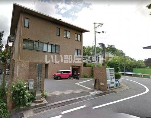 図書館　宇治市東宇治図書館（図書館）まで679m