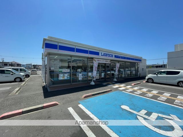 コンビニ　ローソン和歌山中之島店（コンビニ）まで526m