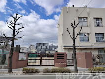 中学校　大阪市立中島中学校（中学校）まで1509m