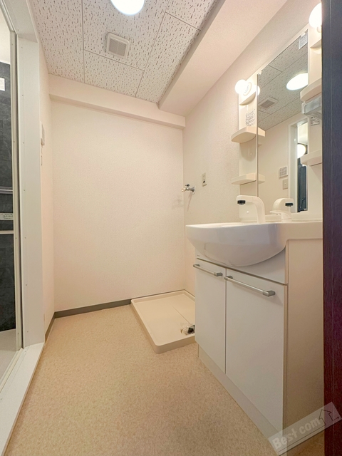 洗面設備　別部屋同間取り写真使用