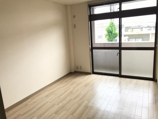 居室・リビング　洋室